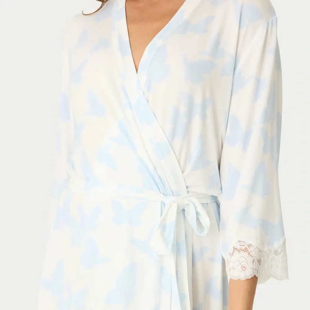 Forever Dreams PJ Salvage robe - Picture 2 of 4